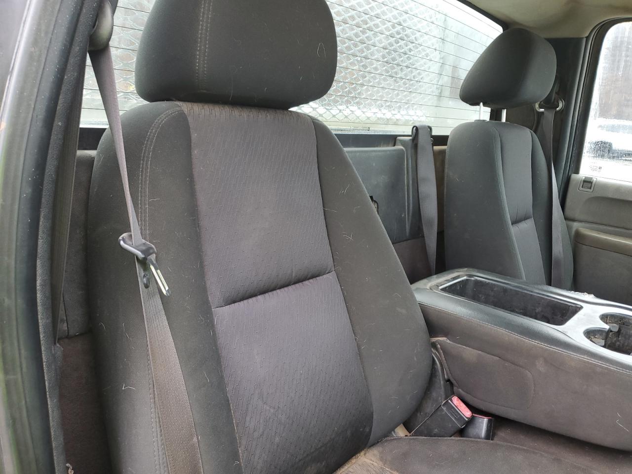 2011 GMC Sierra - Image 10