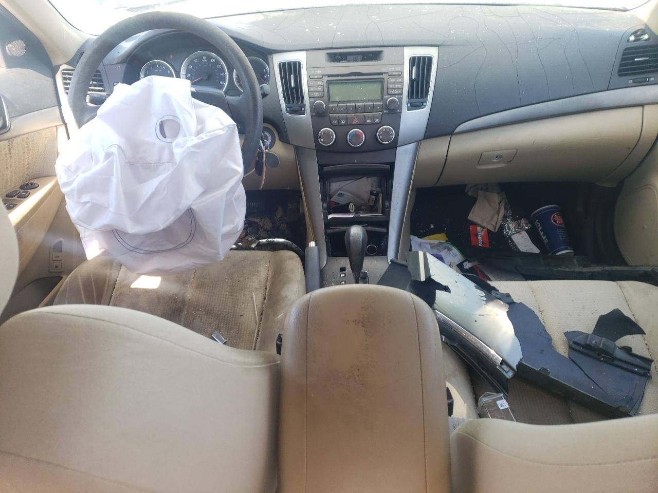 2009 Hyundai Sonata - Image 8