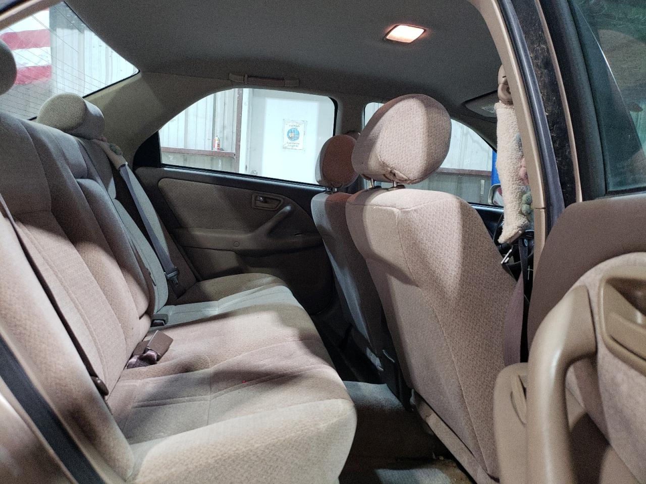 2001 Toyota Camry - Image 10
