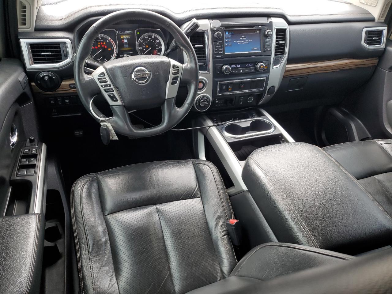 2016 Nissan Titan - Image 8