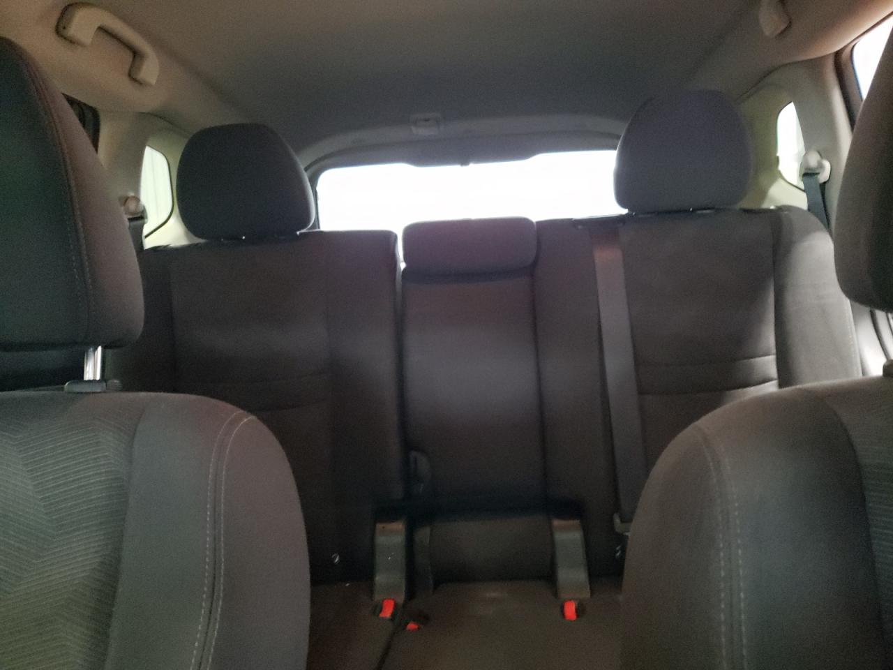 2016 Nissan Rogue - Image 10