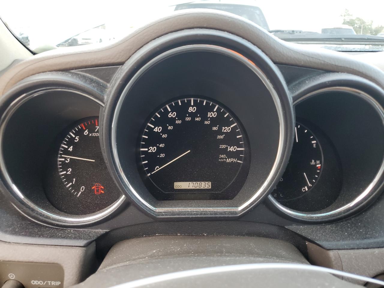 2005 Lexus RX - Image 9