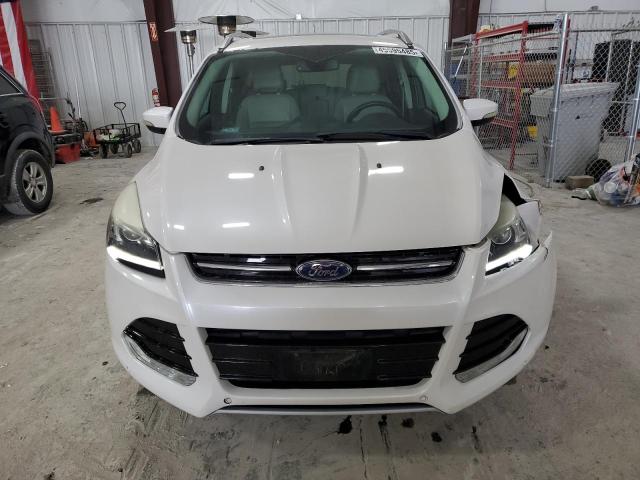  FORD ESCAPE 2016 Белы