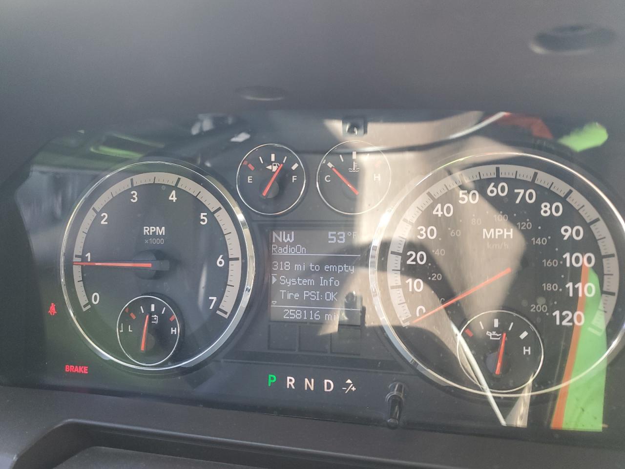 2010 Dodge RAM - Image 9