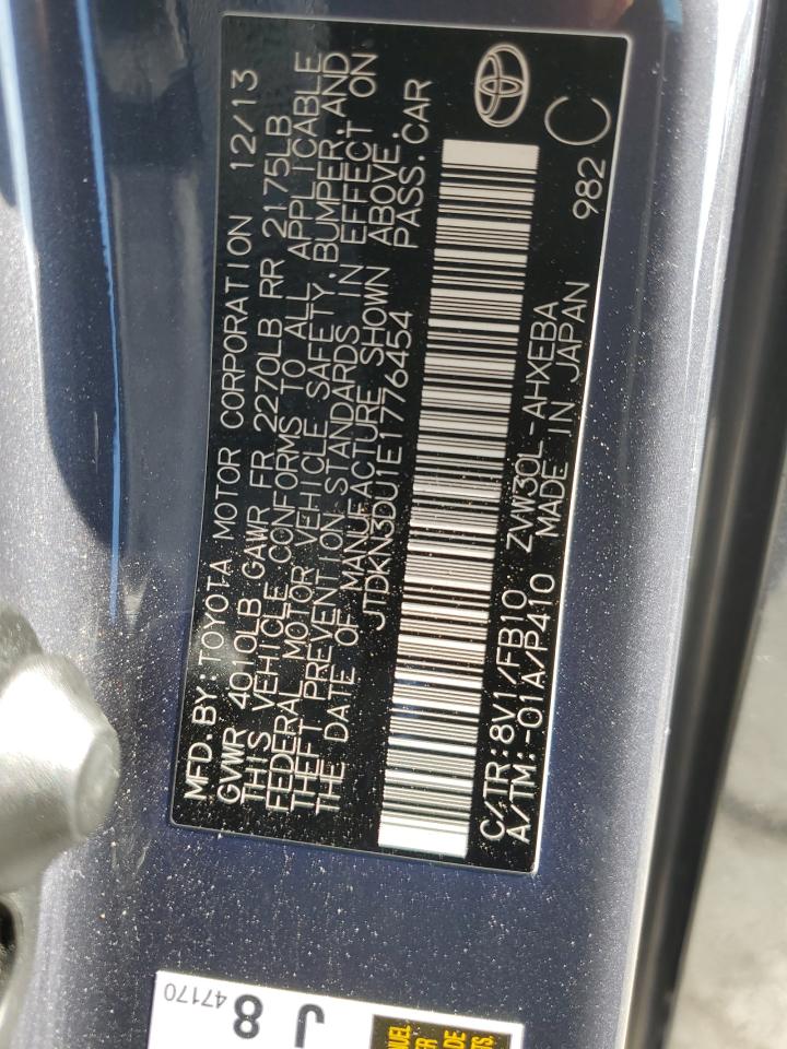 2014 Toyota Prius - Image 15
