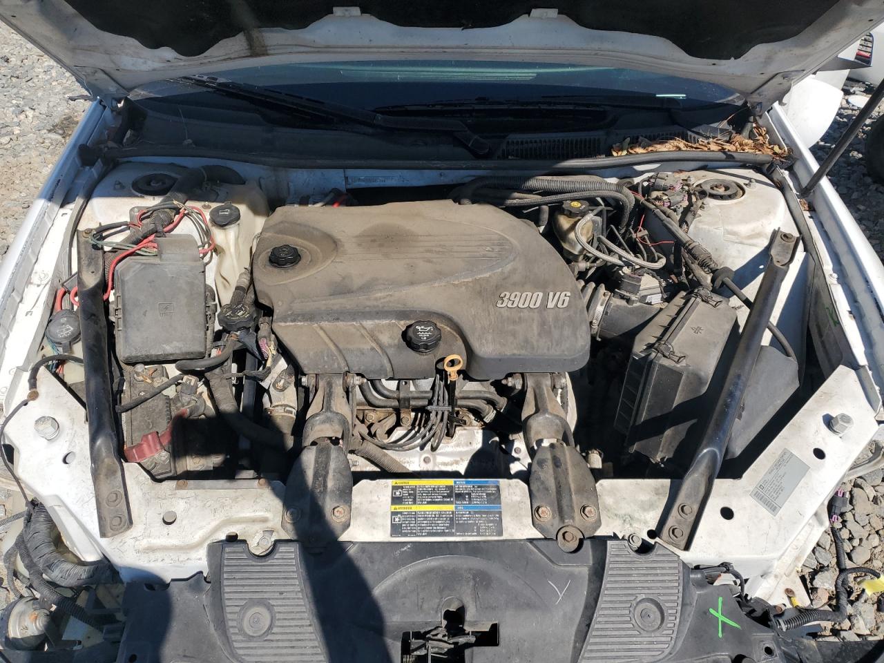 2010 Chevrolet Impala - Image 11