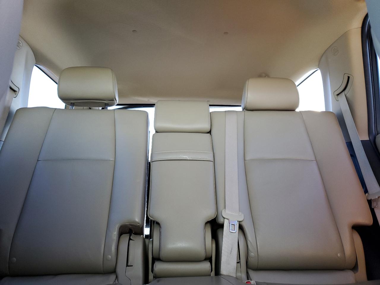 2013 Toyota 4Runner - Image 10
