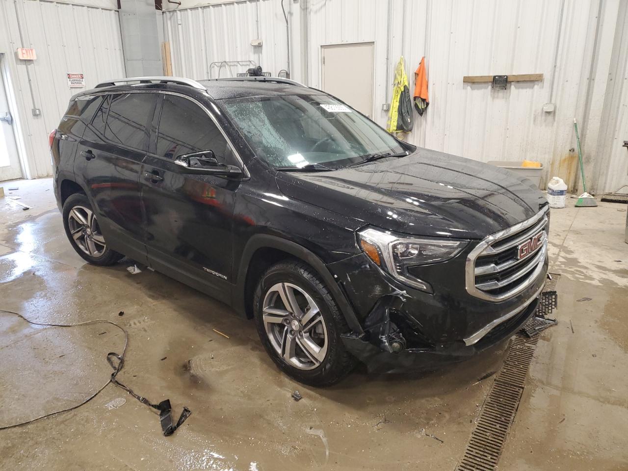 2018 GMC Terrain - Image 4