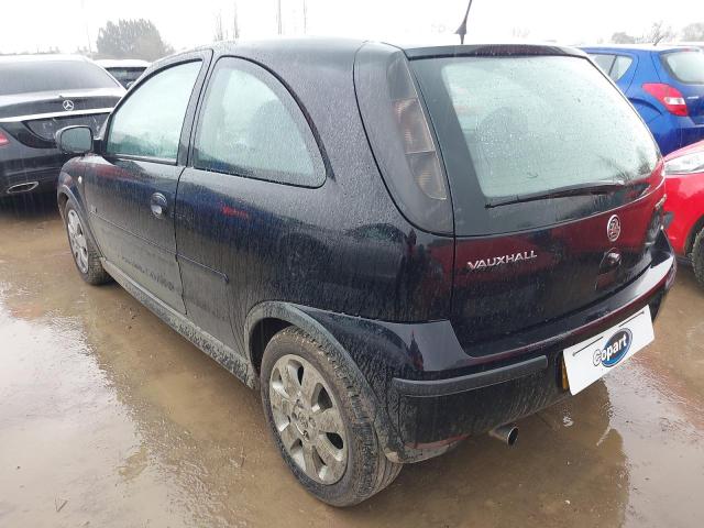 2004 VAUXHALL CORSA SXI