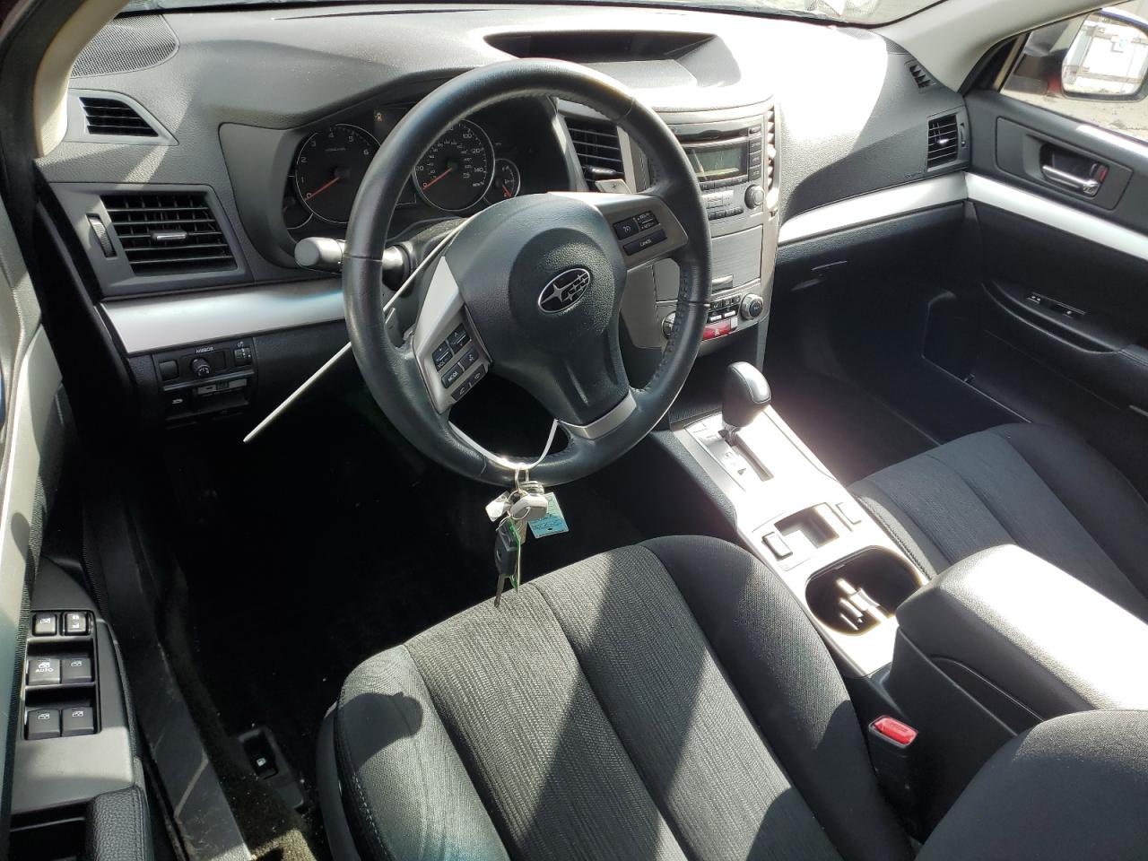 2013 Subaru Outback - Image 8
