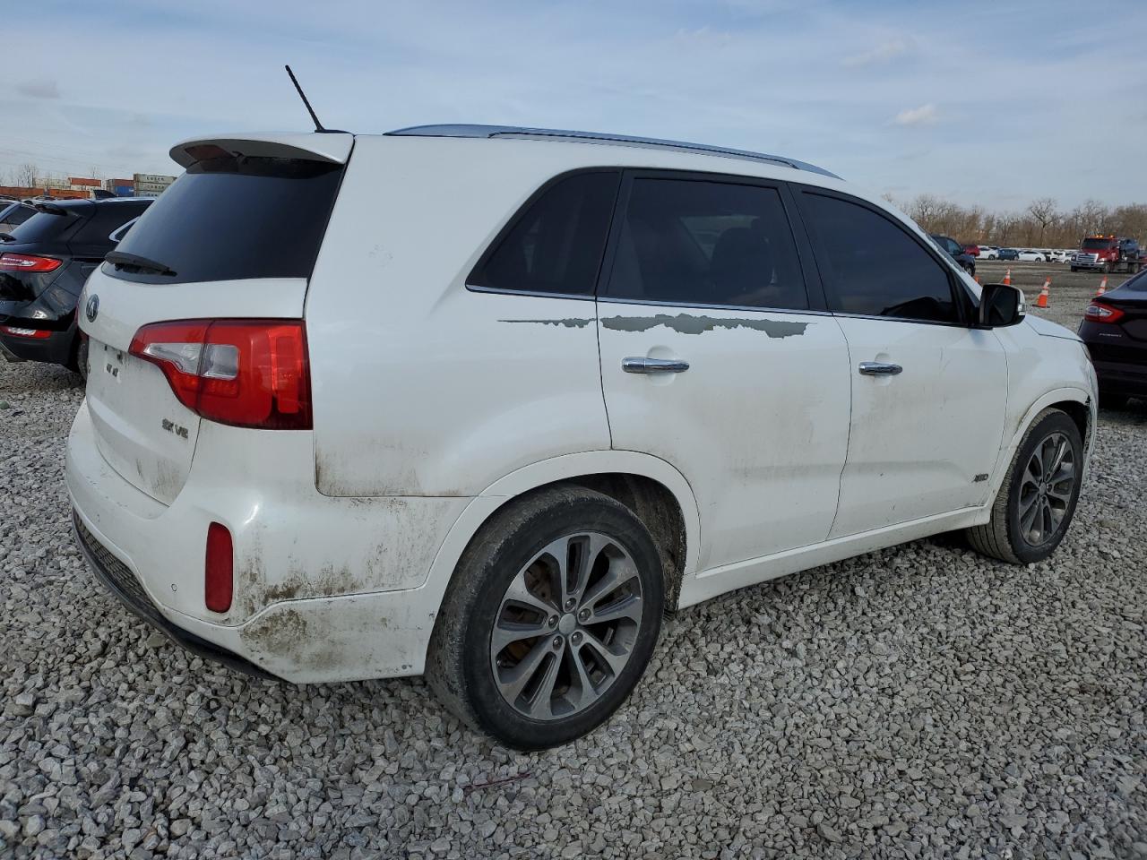 2015 Kia Sorento - Image 3