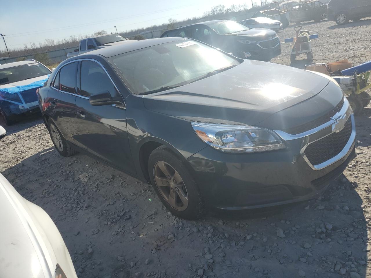 2015 Chevrolet Malibu - Image 4