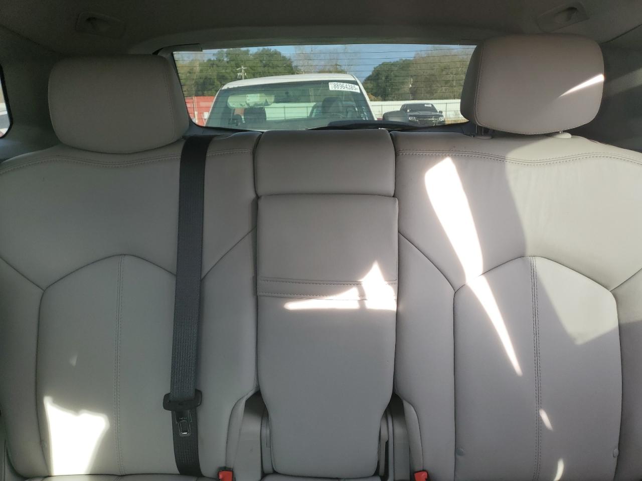 2016 Cadillac SRX - Image 10