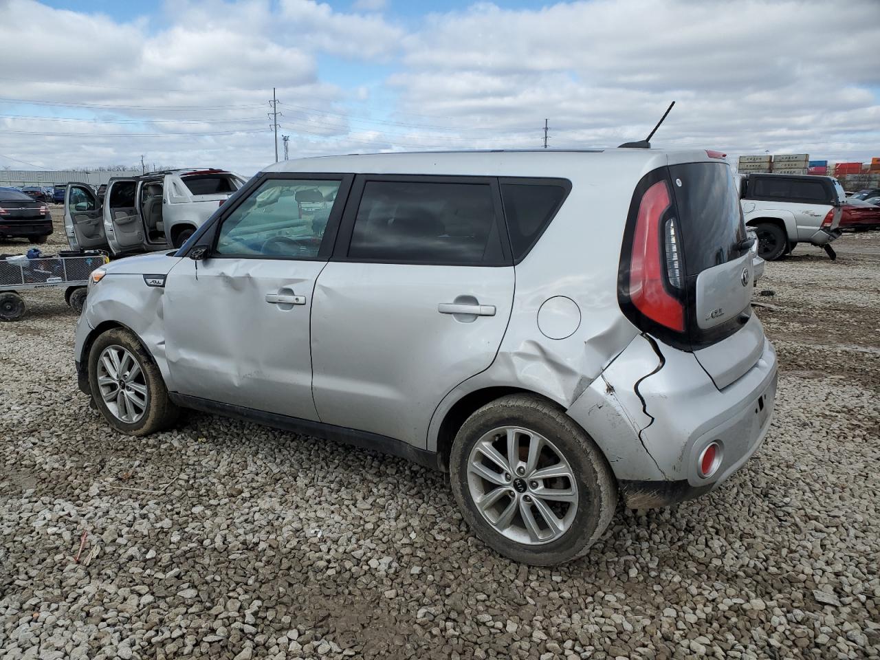 2019 Kia Soul - Image 2