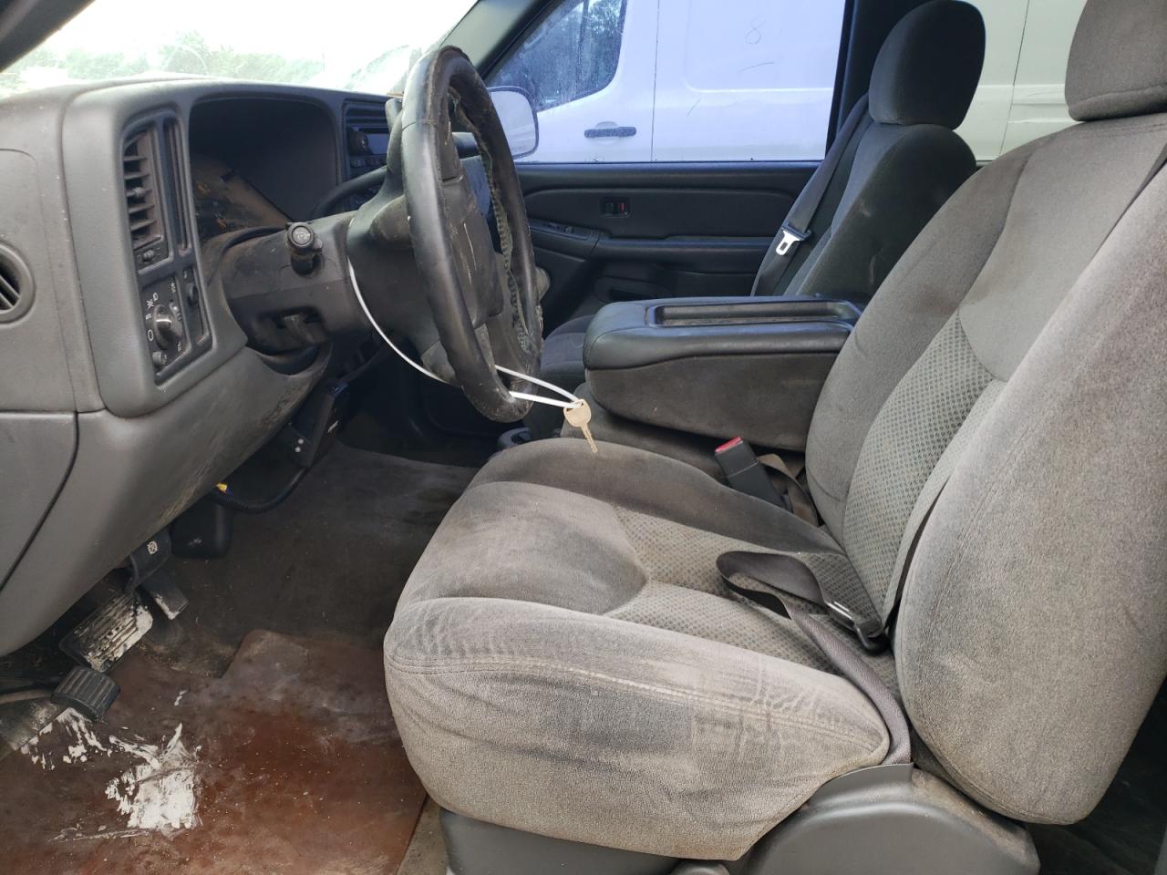 2006 Chevrolet Silverado - Image 7