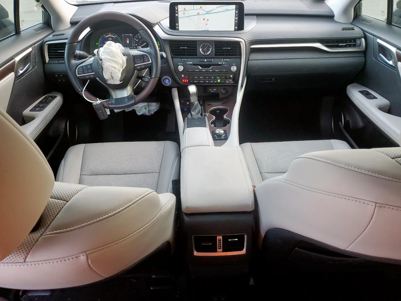 2020 Lexus RX - Image 8
