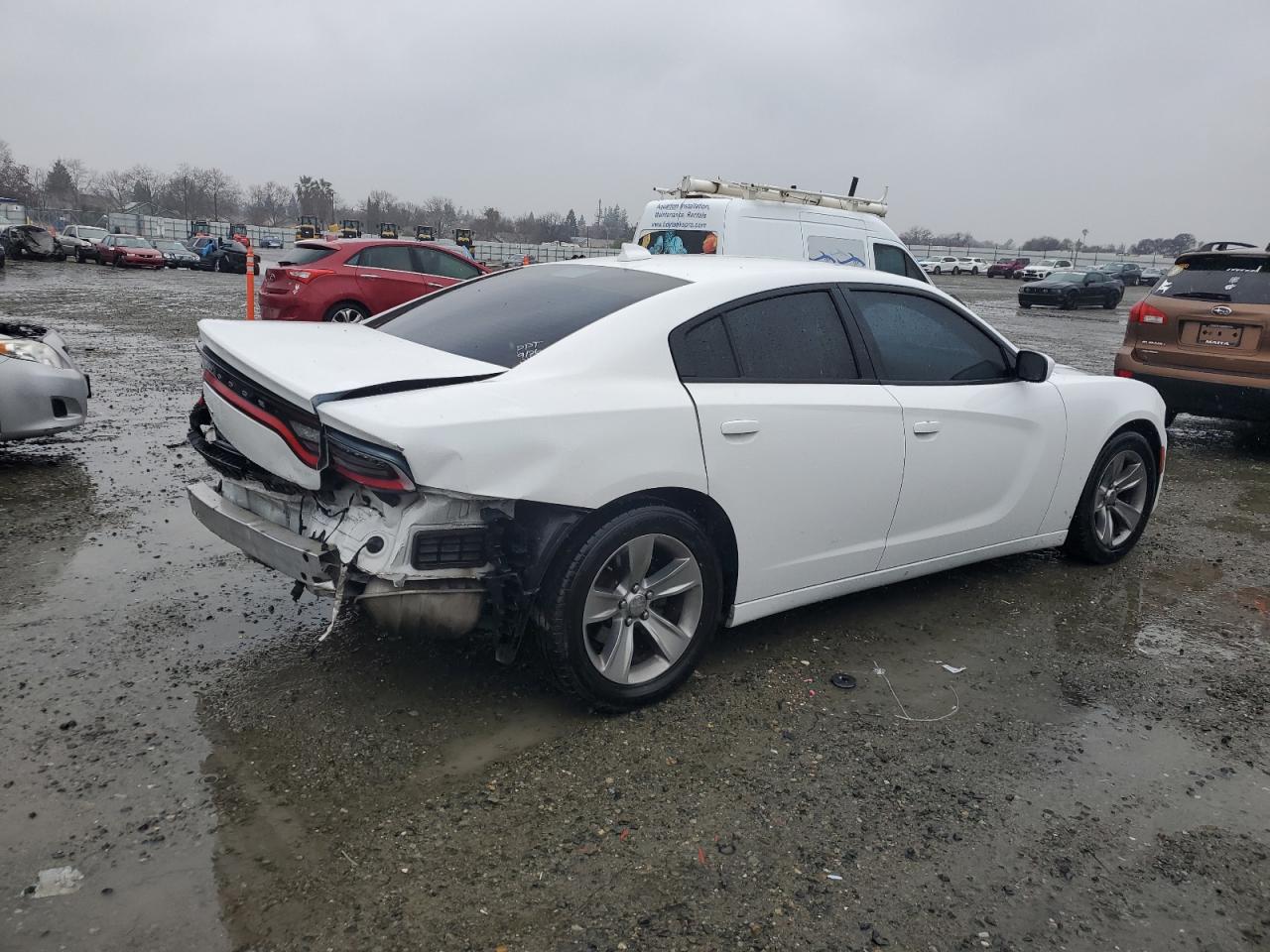 2016 Dodge Charger - Image 3