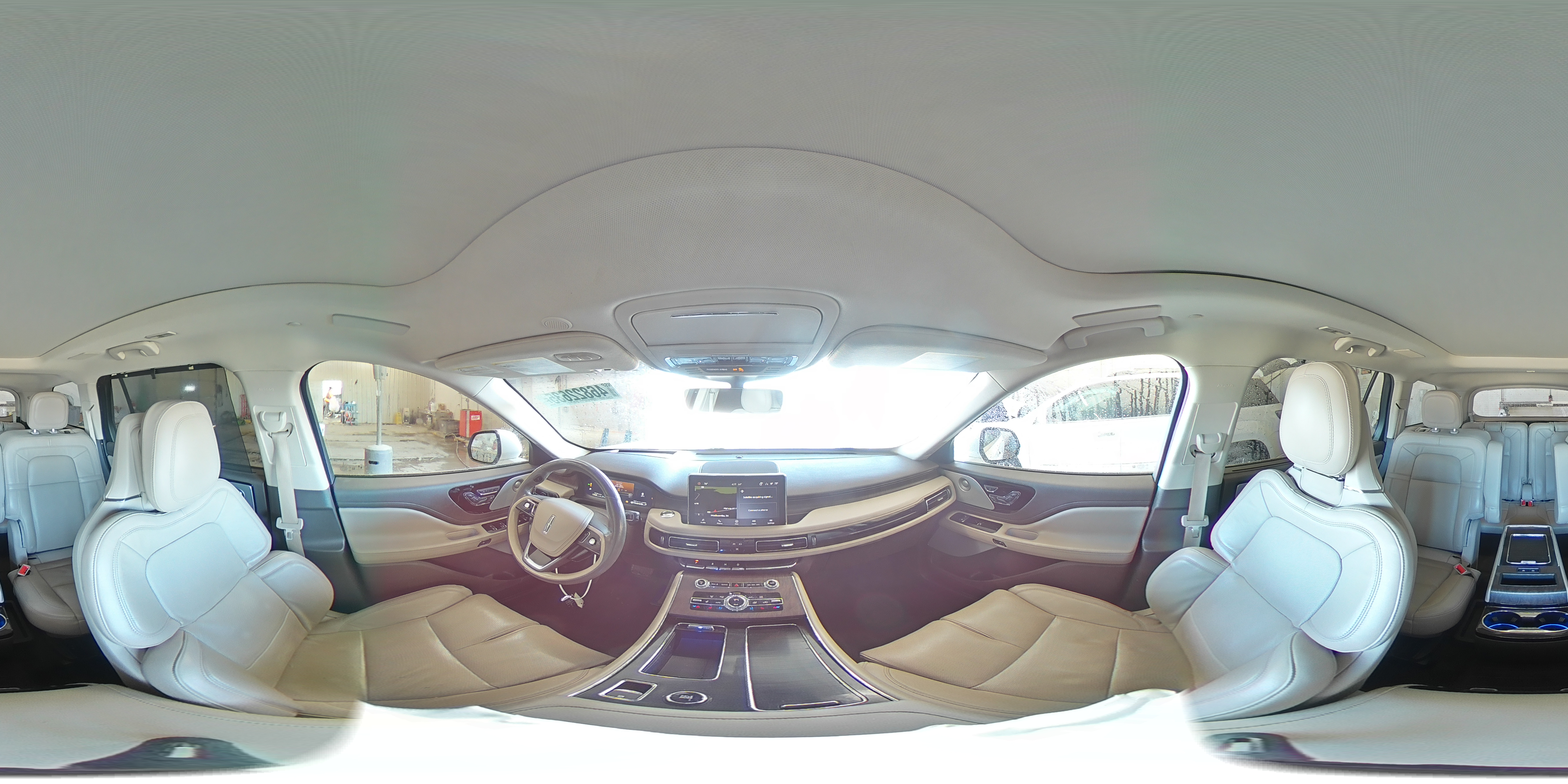 2021 Lincoln Aviator - Image 15