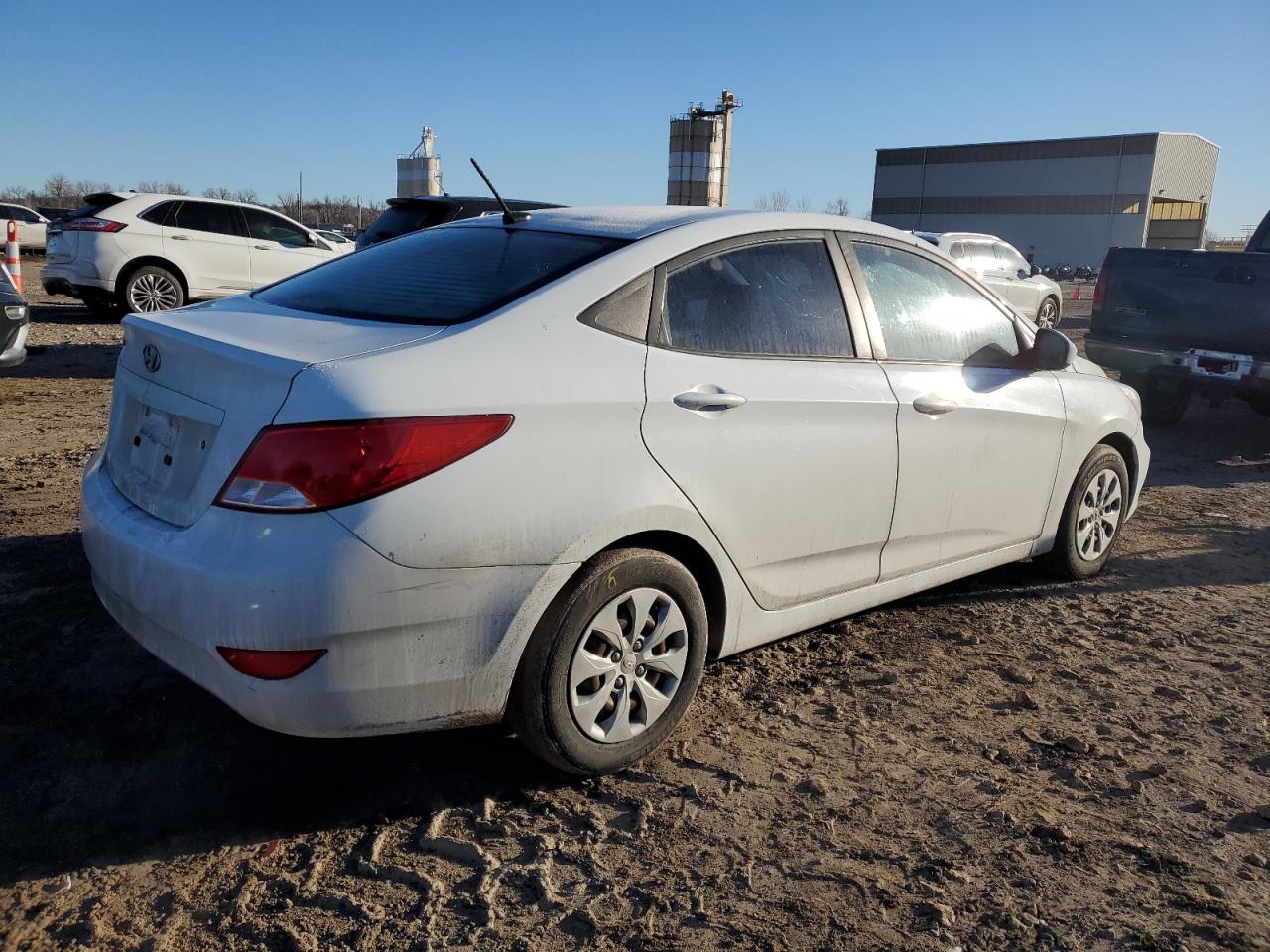 2017 Hyundai Accent - Image 3