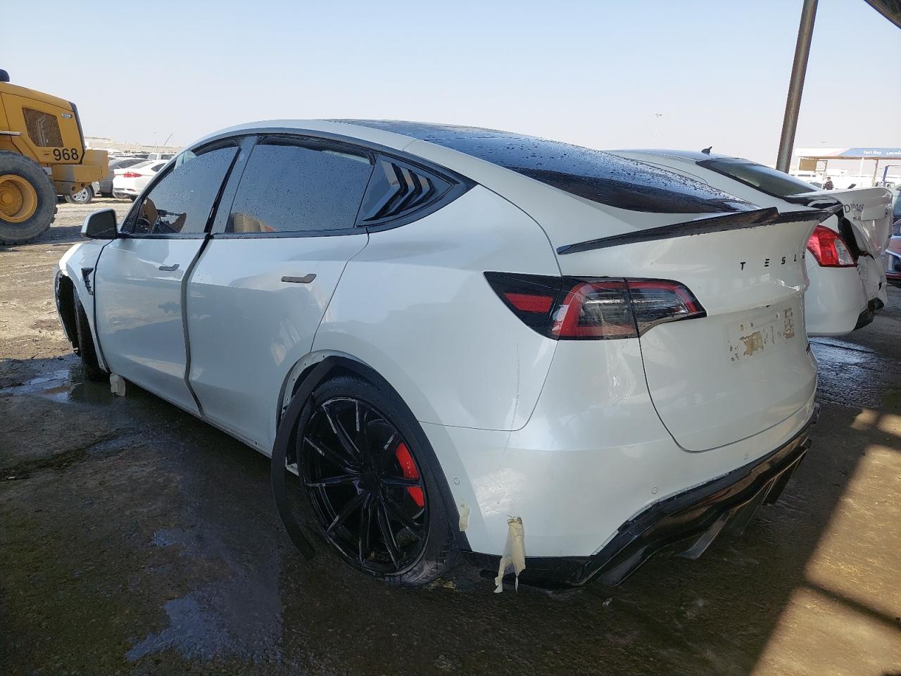 LRWYGCEL0NC279388 - 2023 Tesl Model Y - #43843695