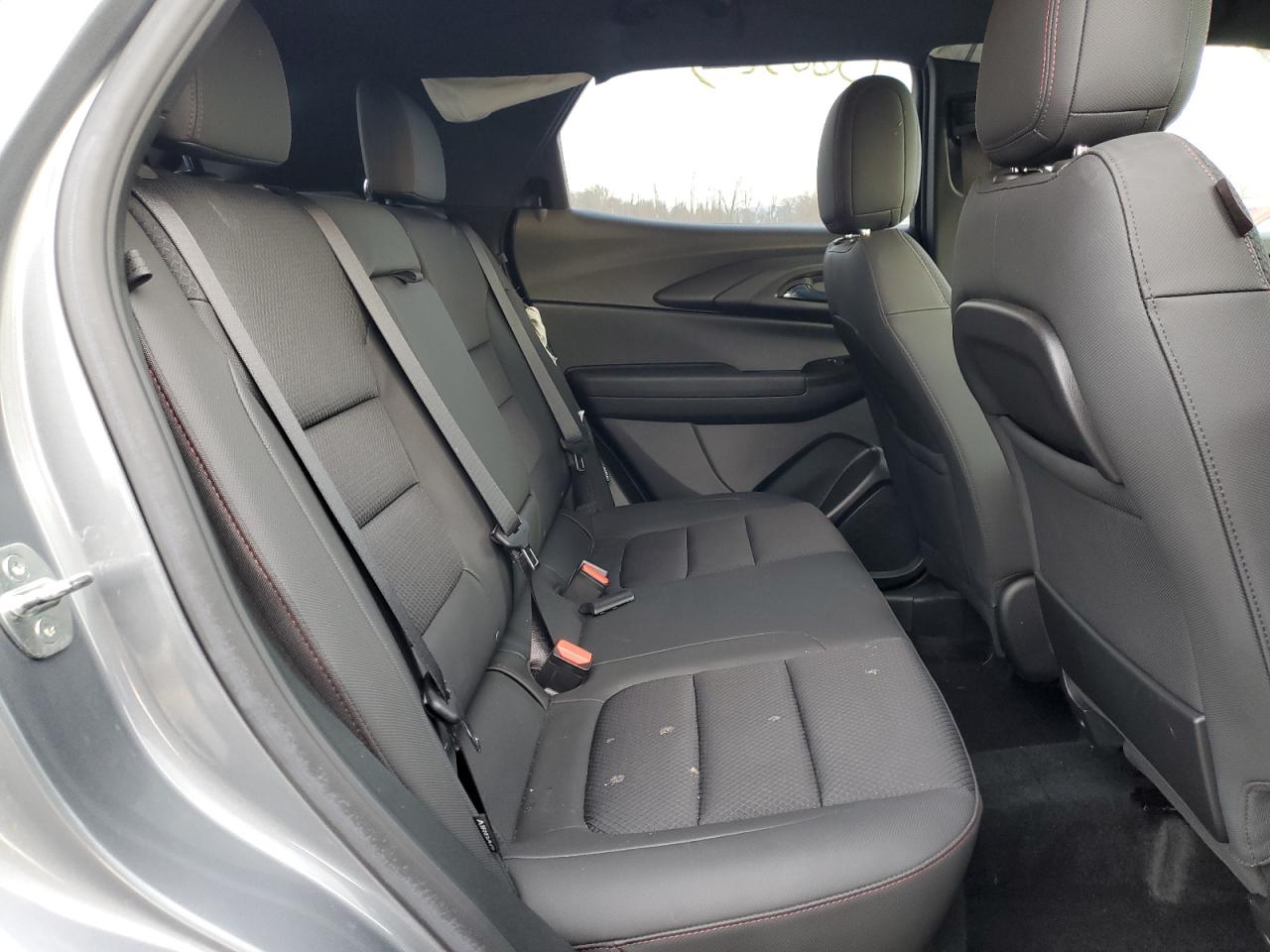 2022 Chevrolet TrailBlazer - Image 11