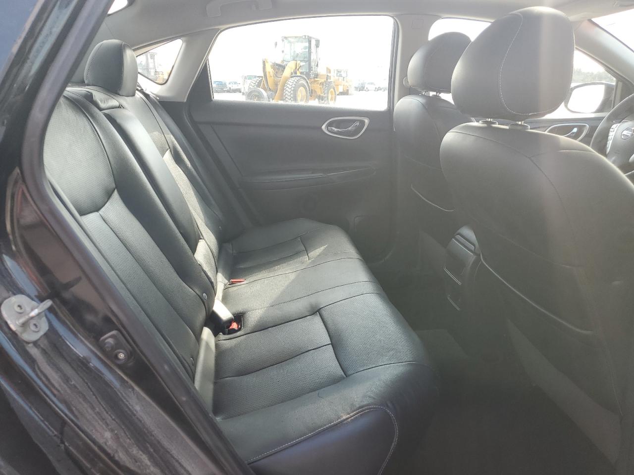 2014 Nissan Sentra - Image 10