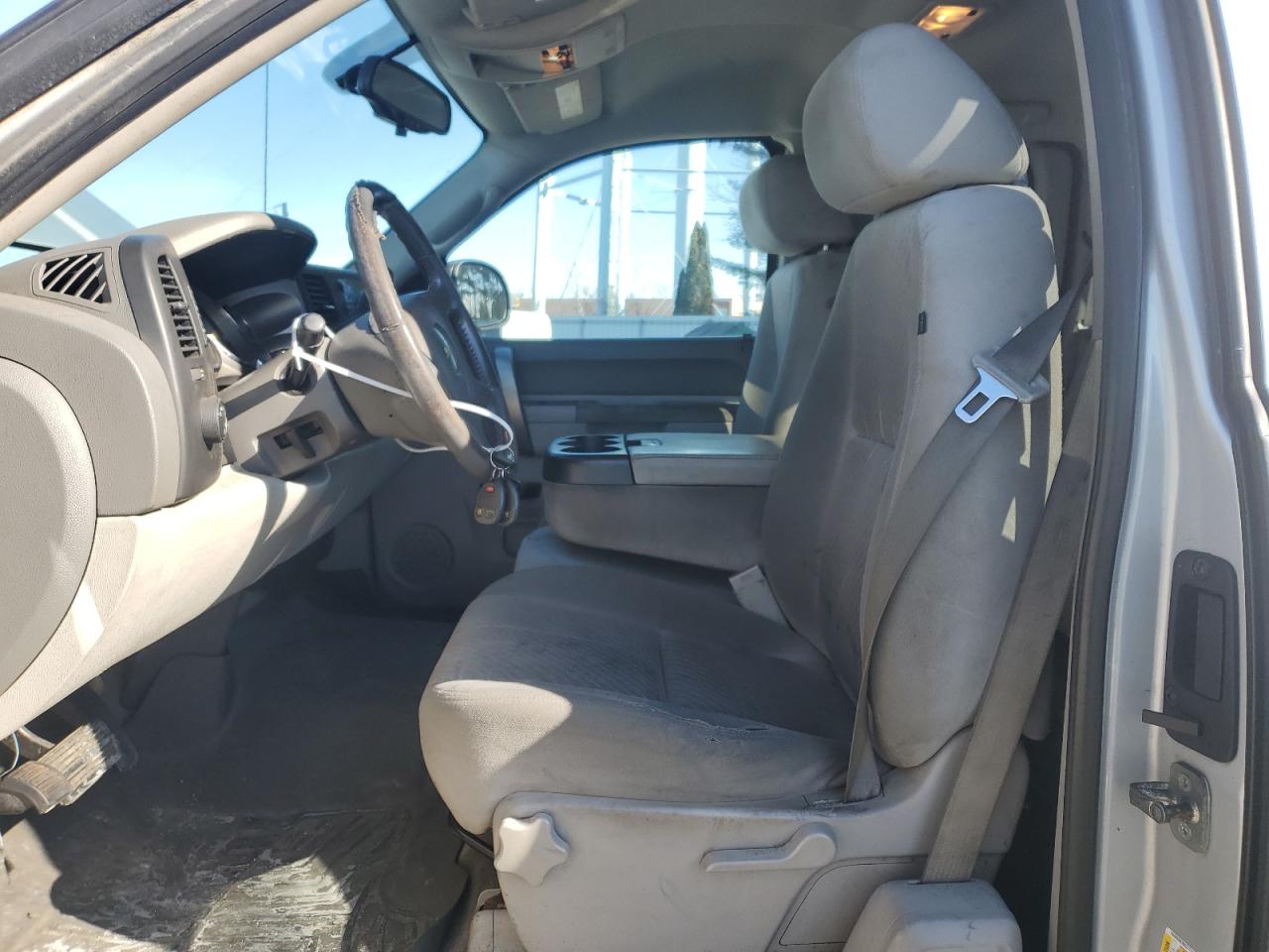 2012 Chevrolet Silverado - Image 7