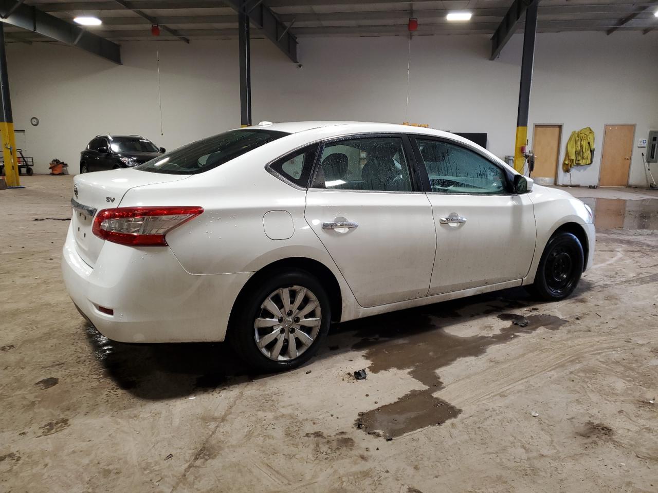 2015 Nissan Sentra - Image 3