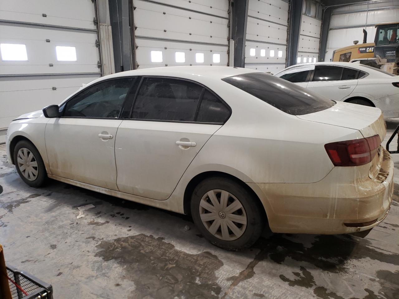 2016 Volkswagen Jetta - Image 2