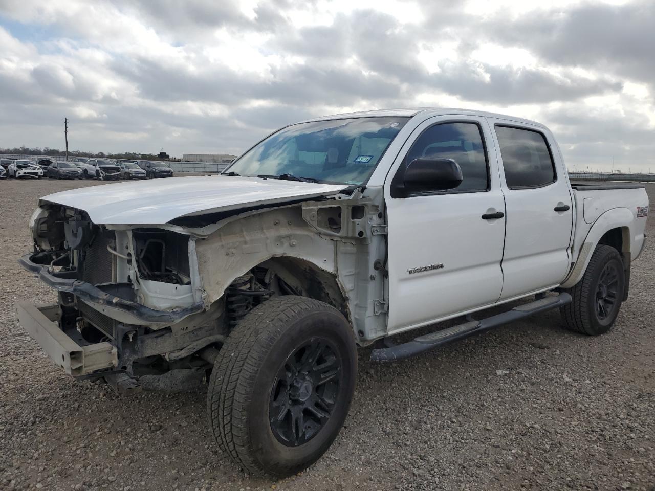 2015 Toyota Tacoma - Image 1