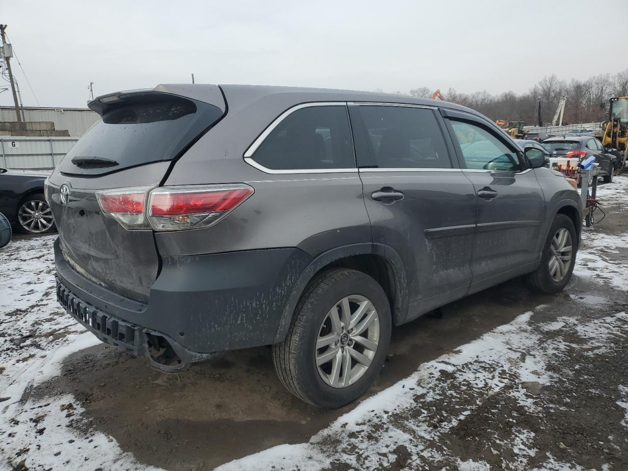 2016 Toyota Highlander - Image 3