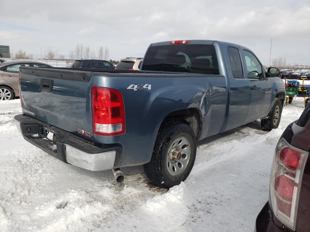 2013 GMC Sierra - Image 3