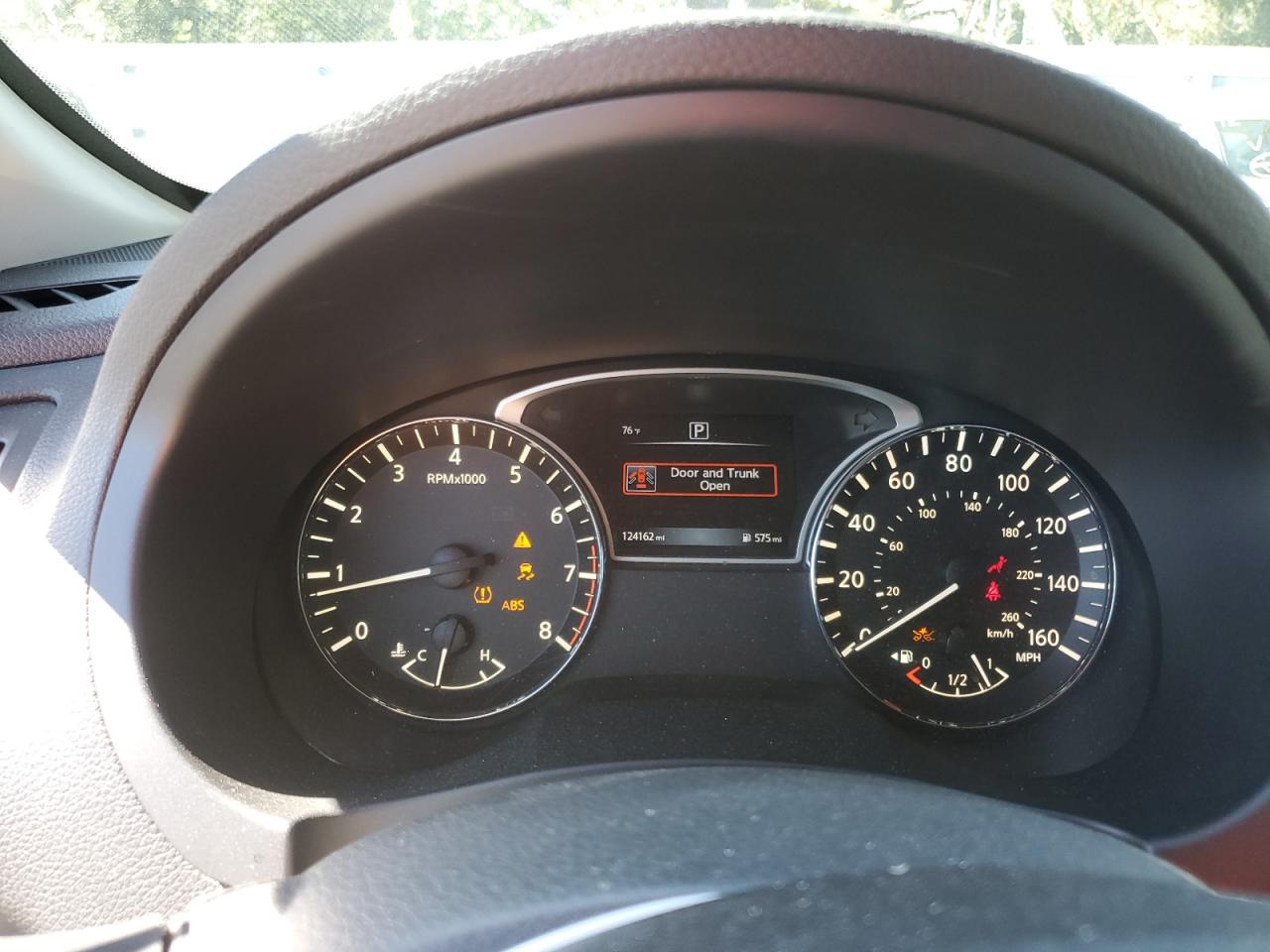 2018 Nissan Altima - Image 9