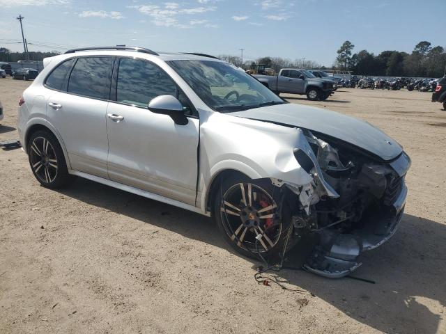 Паркетники PORSCHE CAYENNE 2014 Серебристый