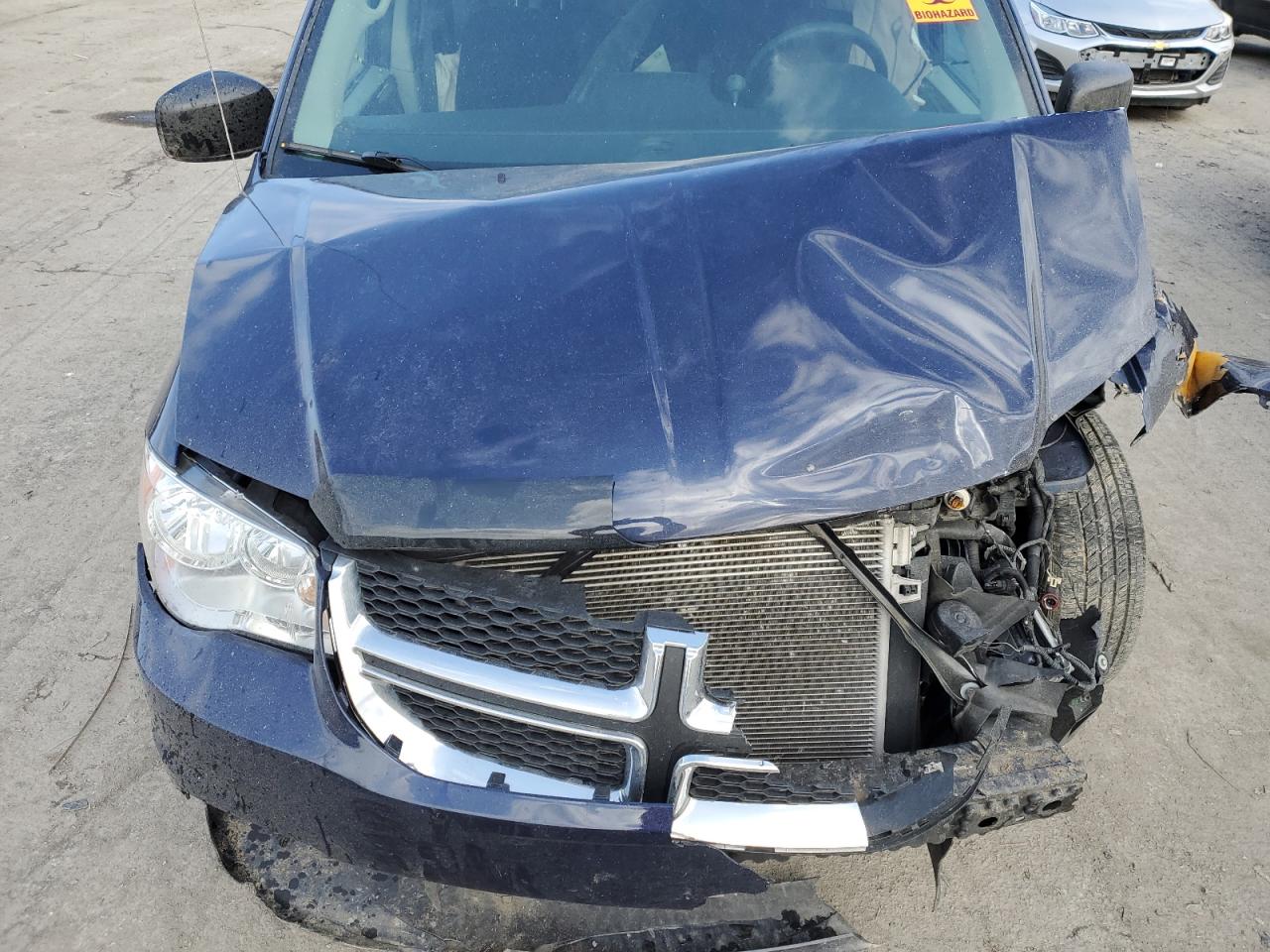 2016 Dodge Caravan - Image 12