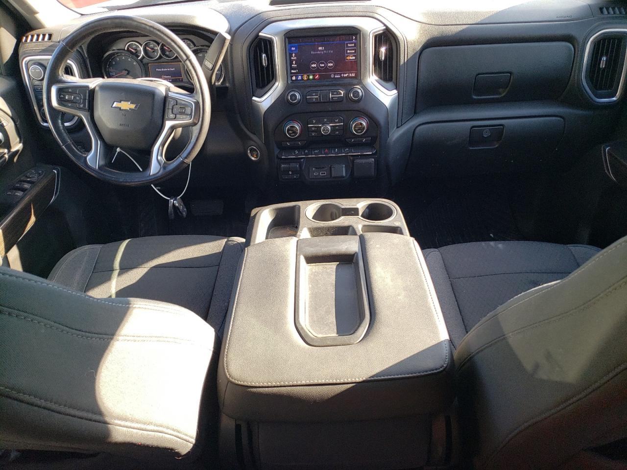2020 Chevrolet Silverado - Image 8