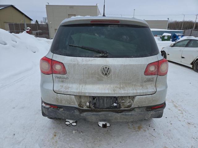 2011 VOLKSWAGEN TIGUAN S