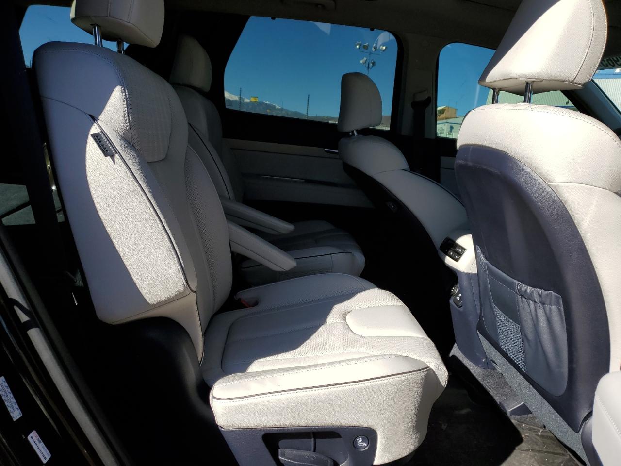 2024 Hyundai Palisade - Image 11