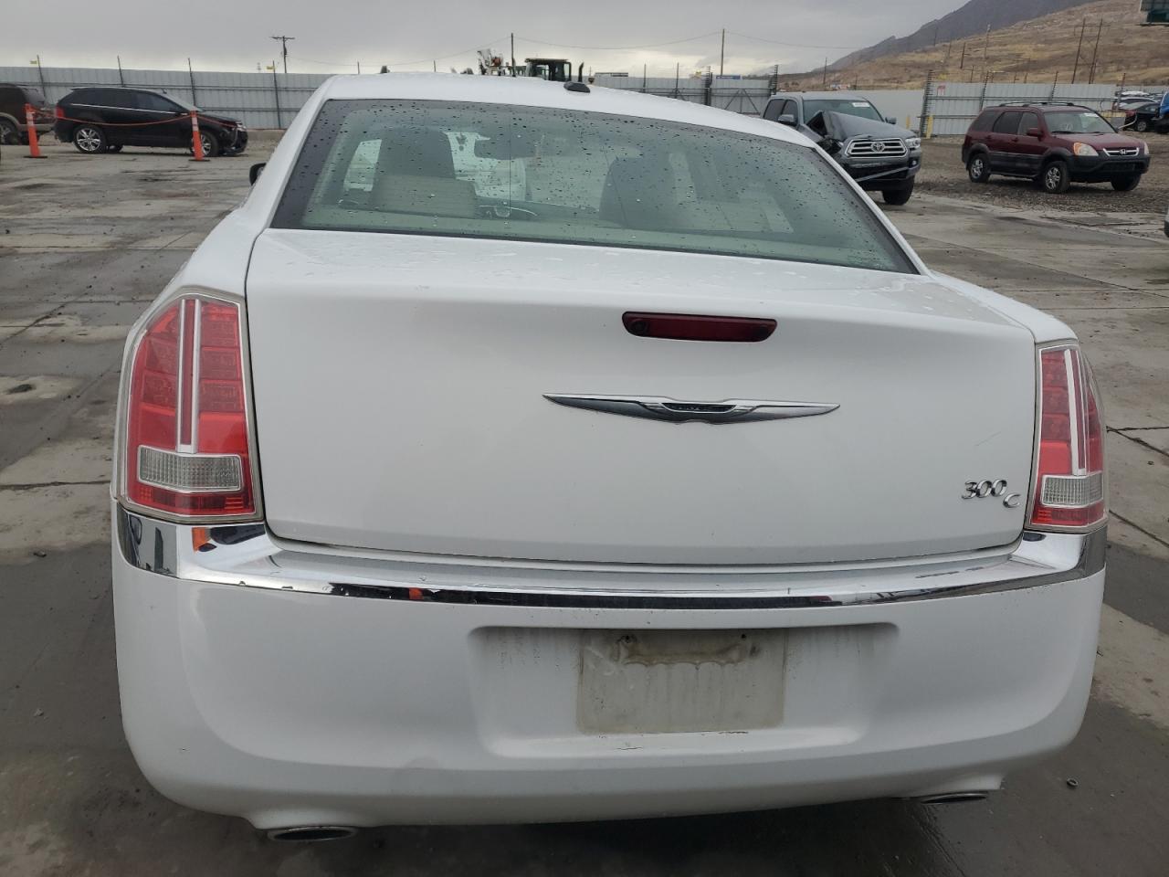 2013 Chrysler 300 - Image 6