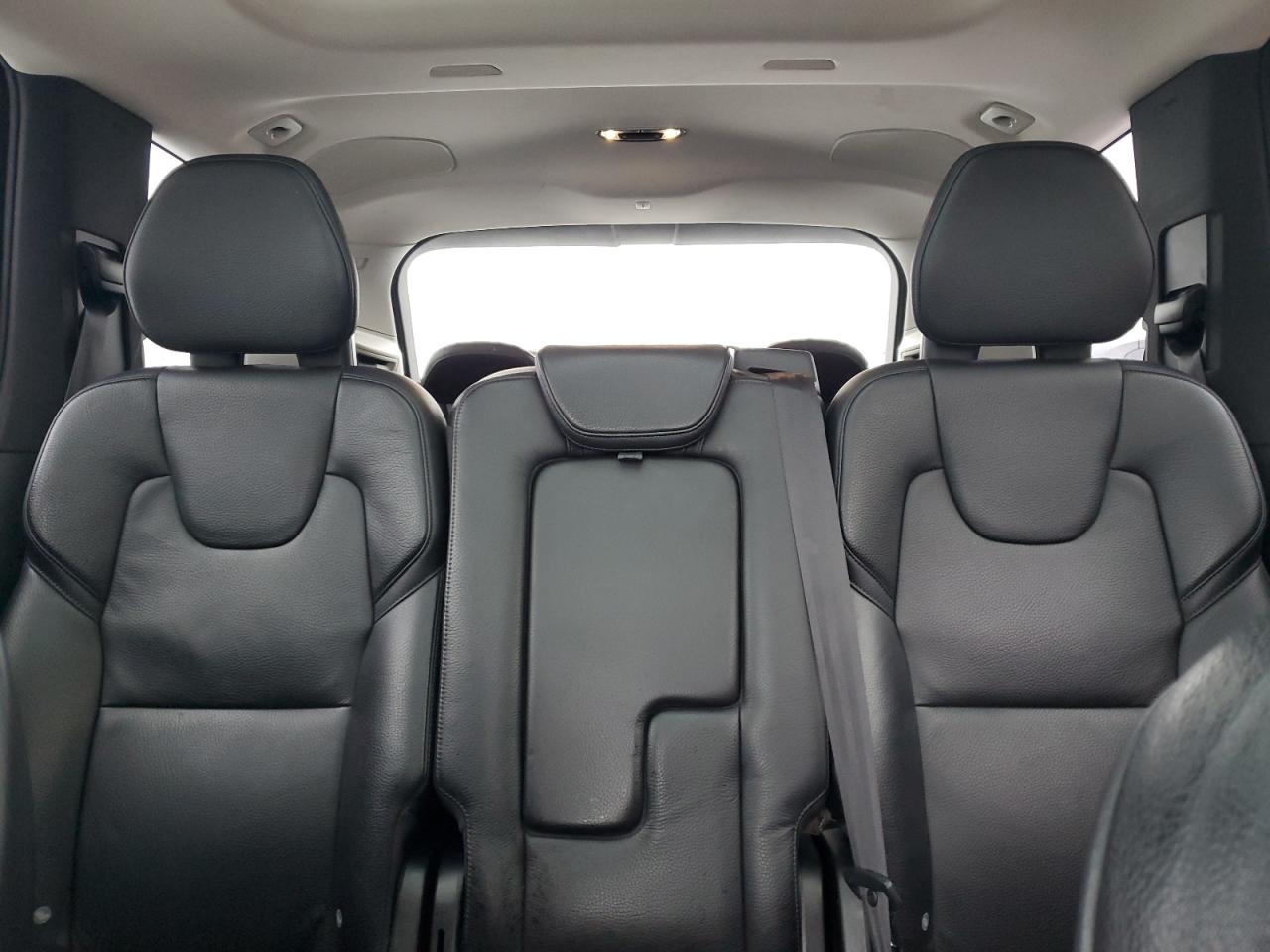 2018 Volvo XC90 - Image 10