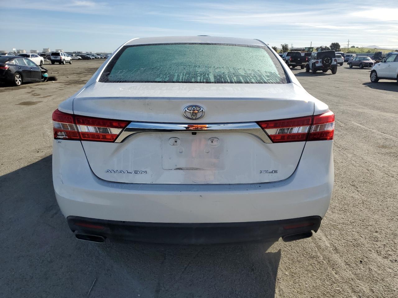 2013 Toyota Avalon - Image 6