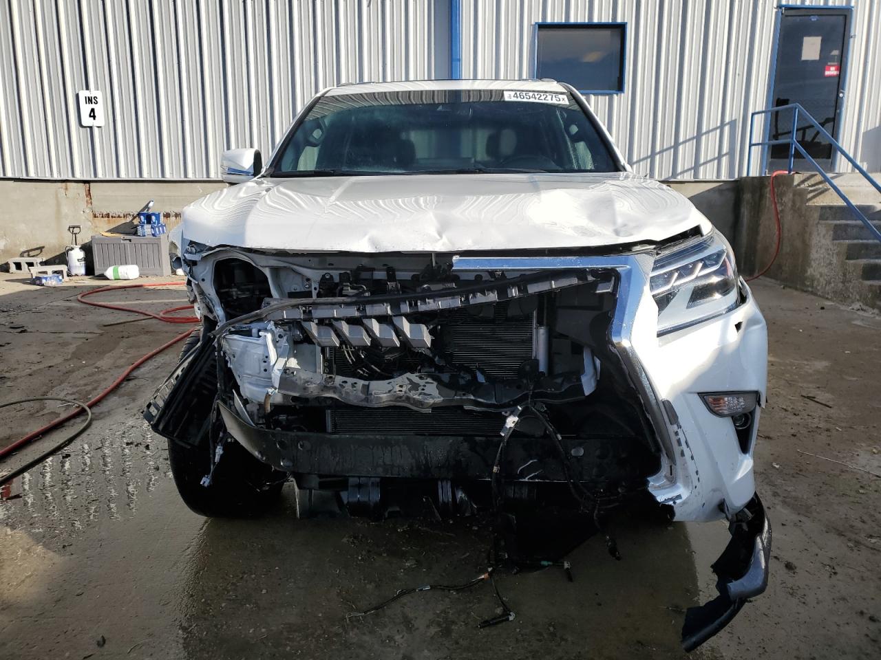2023 Lexus GX - Image 5