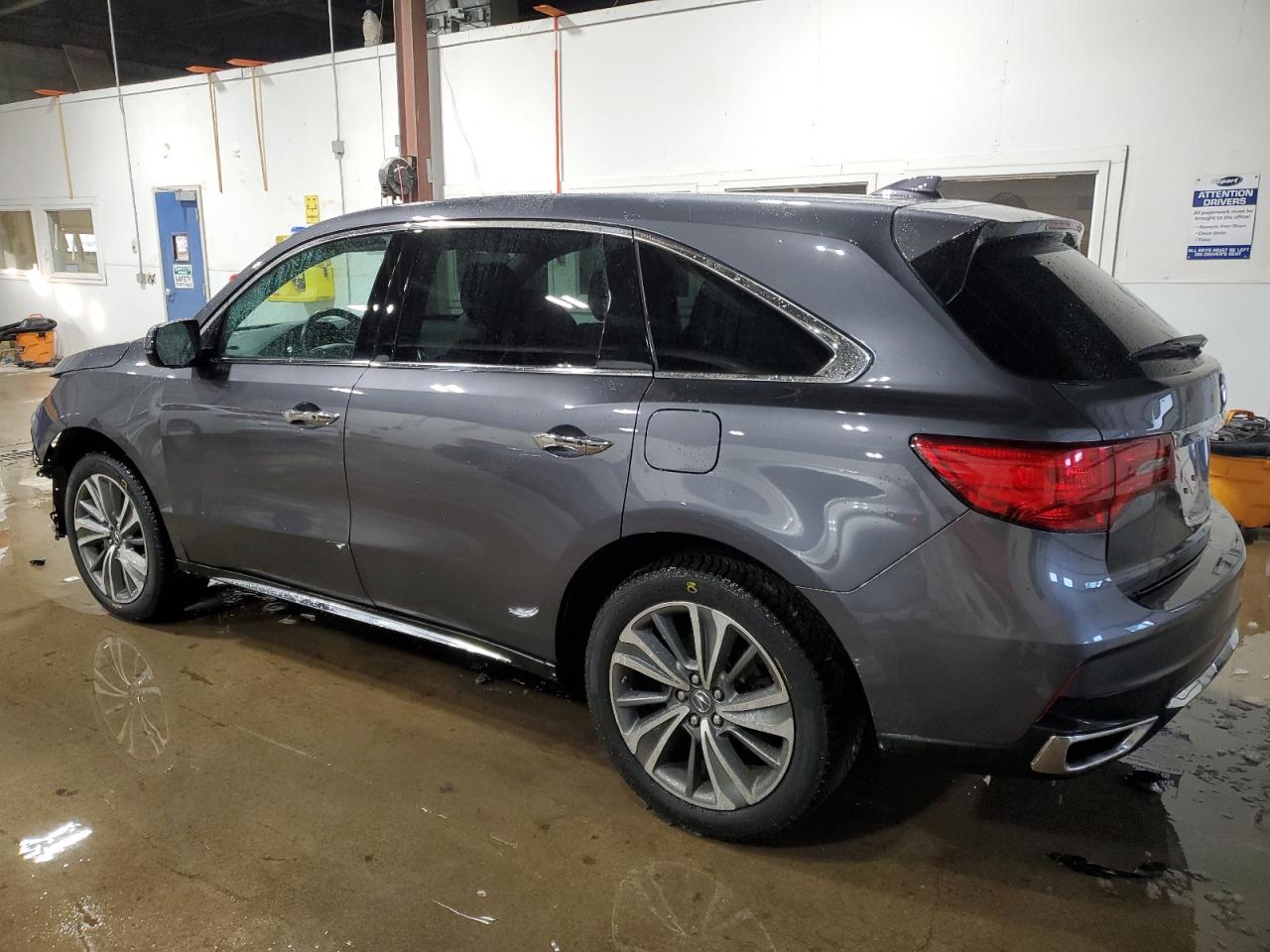 2017 Acura MDX - Image 2