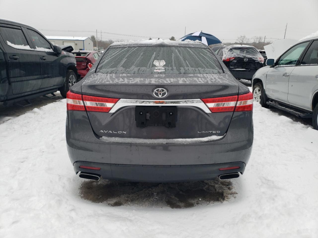 2013 Toyota Avalon - Image 6