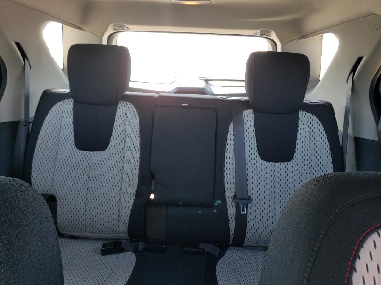 2011 Chevrolet Equinox - Image 10