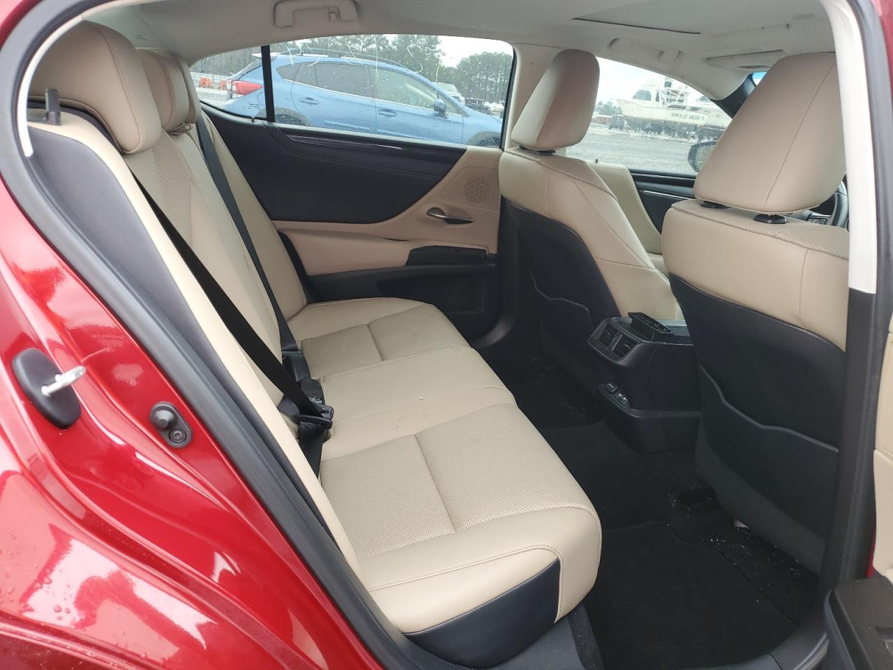 2021 Lexus ES - Image 10