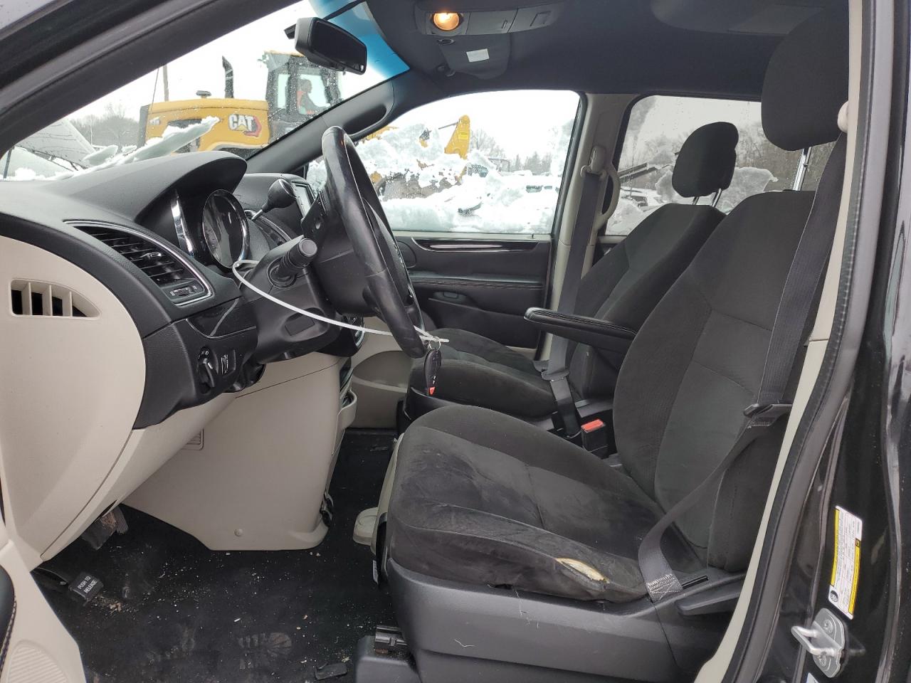 2015 Dodge Caravan - Image 7