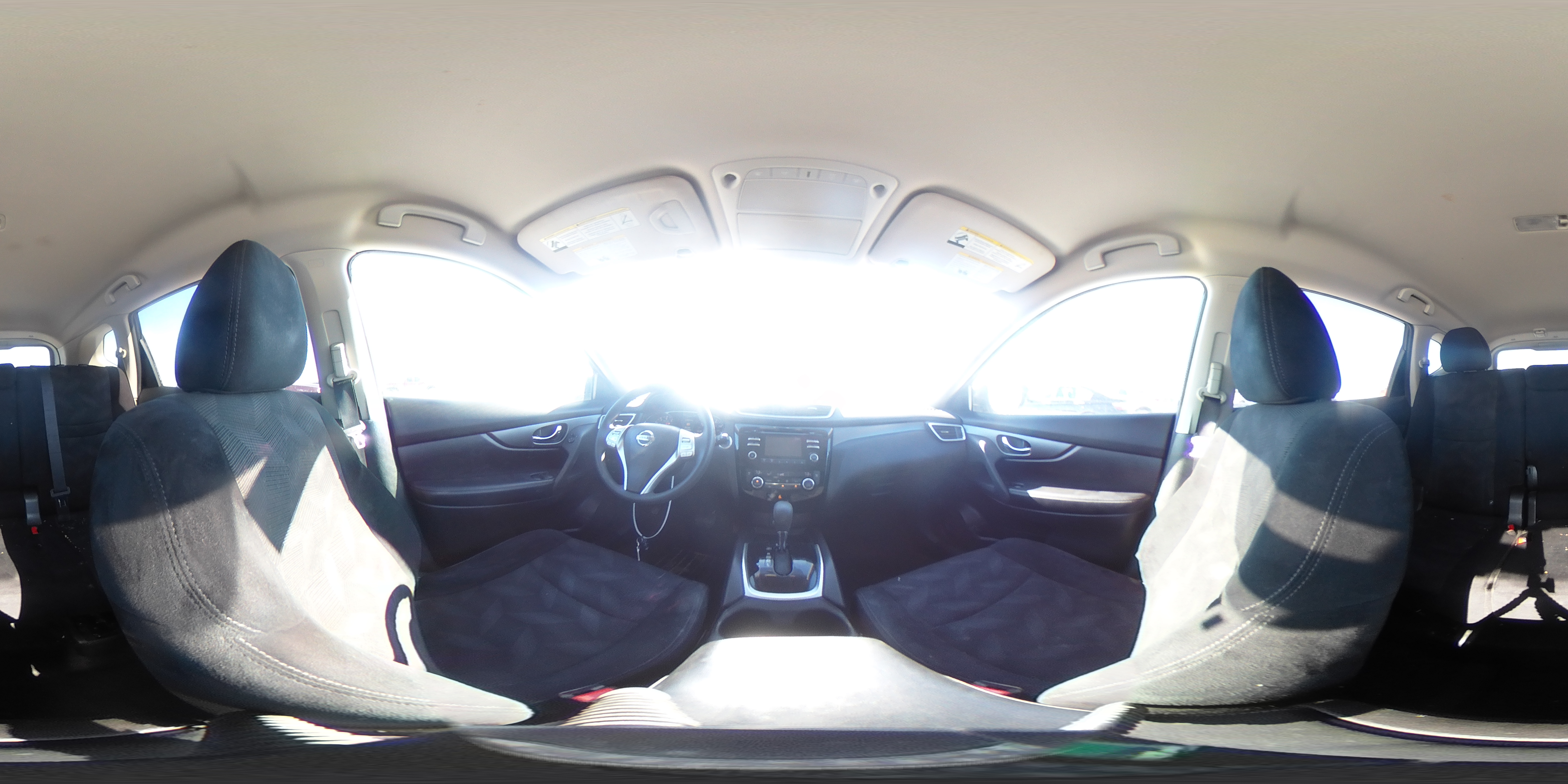 2015 Nissan Rogue - Image 14