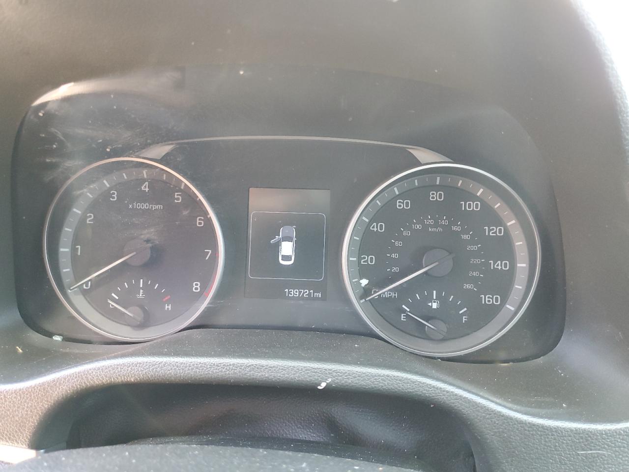 2018 Hyundai Elantra - Image 9