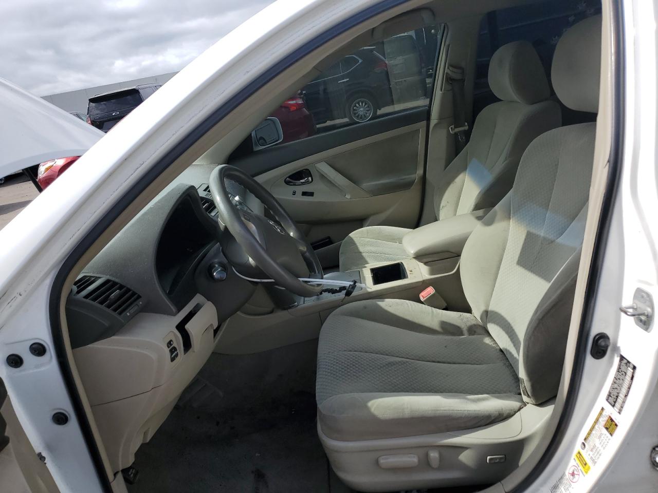 2009 Toyota Camry - Image 7